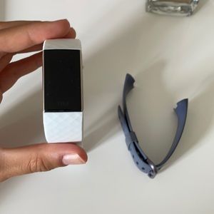Fit bit charge 3